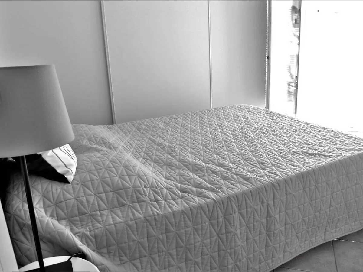 Apartamento Appartement Climatise 2 Pieces Avec Balcon Et Garage Privatif A Cavalaire-Sur-Mer - Fr-1-226B-101